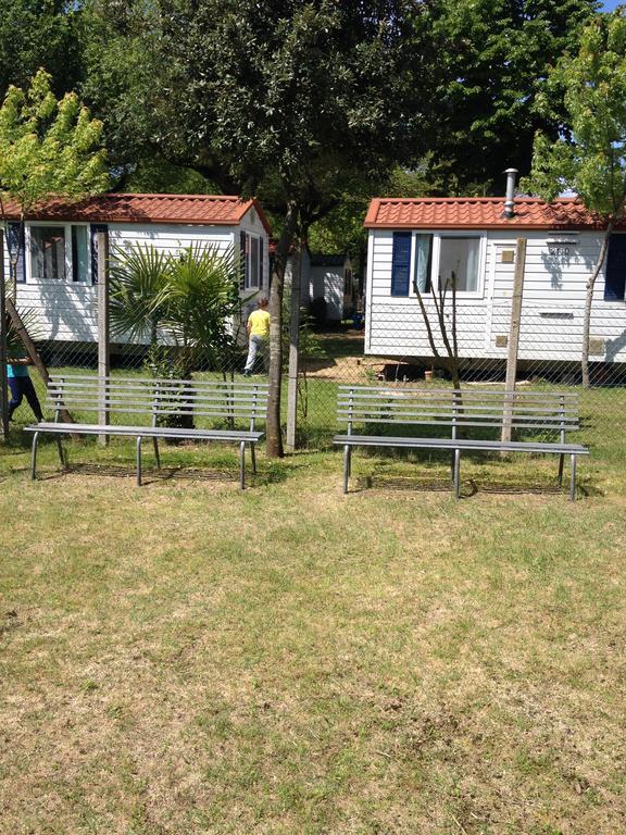 Oliholiday Mobilehomes - Cavallino Exteriér fotografie